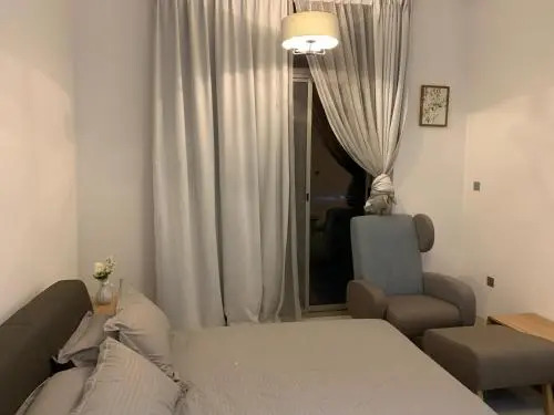Montrell by Azizi - 5 mins from the Festival Plaza Mall and 12 mins from Dubai Marina