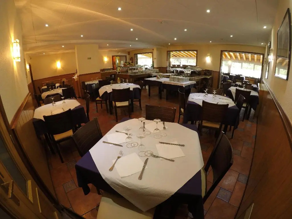 Somriu Hotel Vall Ski