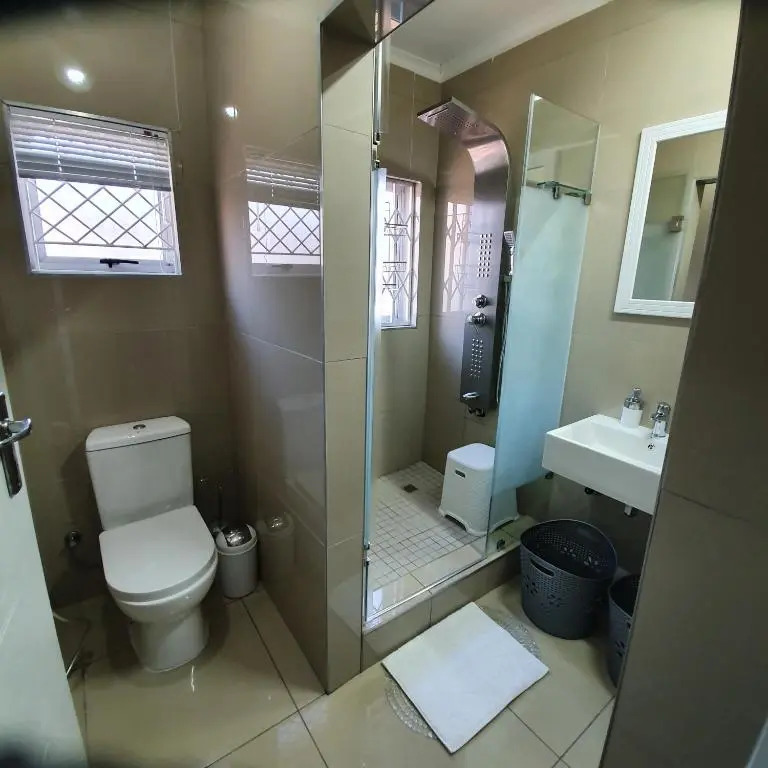 Durban Halaal Accommodation "No Alcohol Strictly Halaal No Parties" Entire Luxury Apartment, 3 Bedrooms, 8 Sleeper, Self Catering "JUST LOCK AND GO"