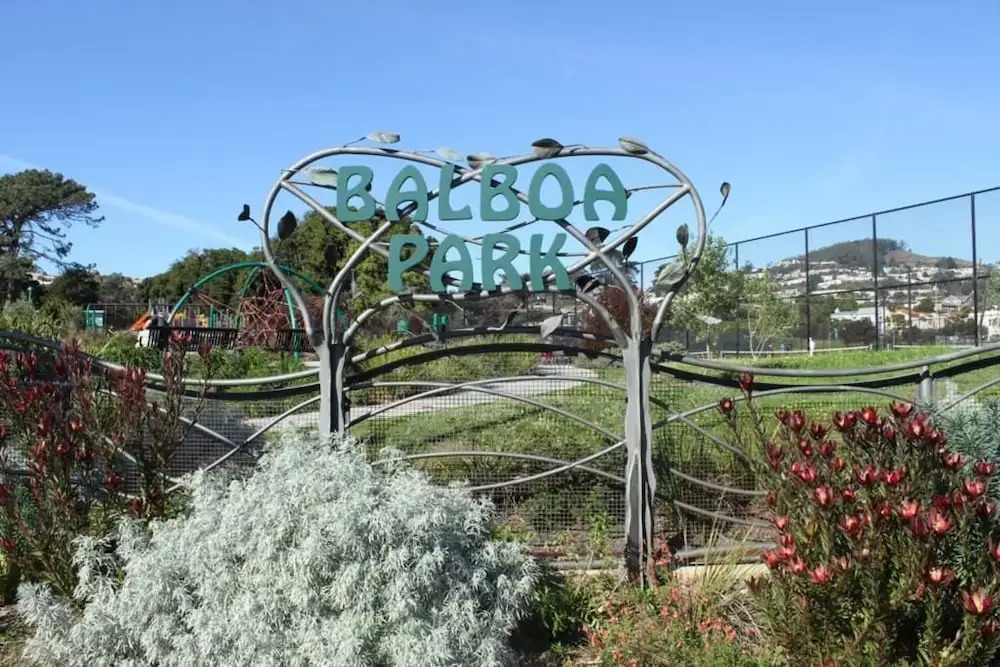Balboa Park Townhouse Holiday