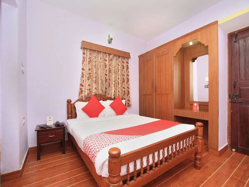 OYO 13597 Travel Stay Residency