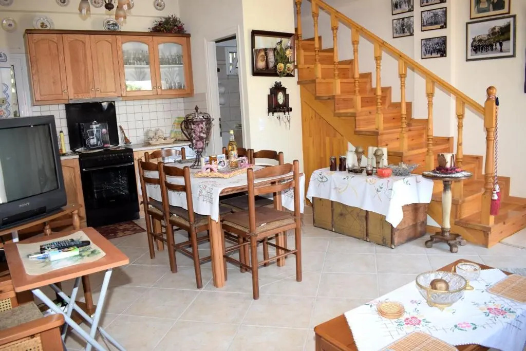 Theodora House