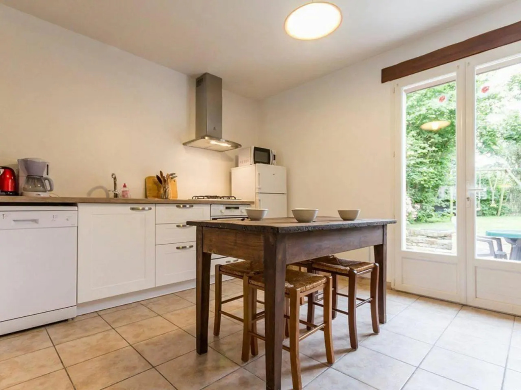 Gîte familial avec jardin clos, à 25 km de Nantes, WiFi, vélos et jeux pour enfants. - FR-1-306-953