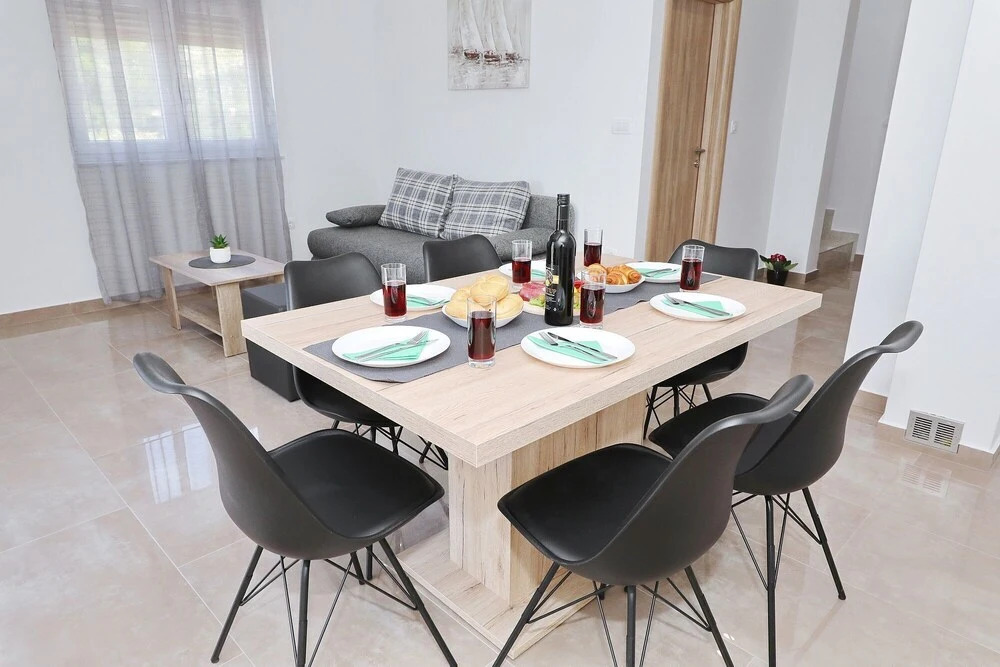 Villa Silver