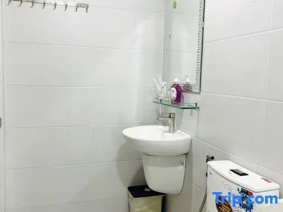 Truc Xanh Hotel & Apartment