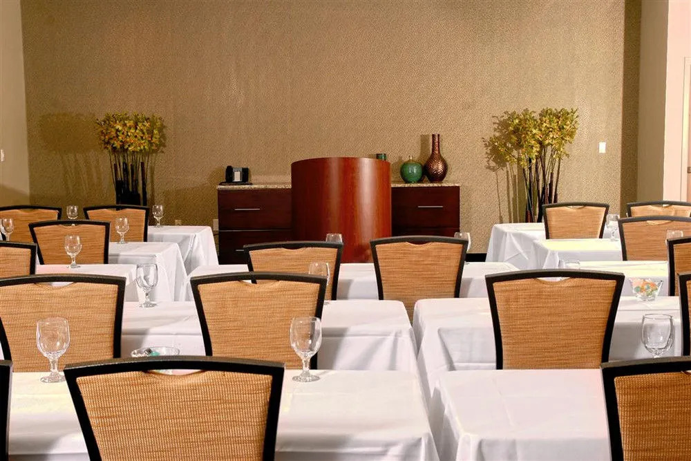 SpringHill Suites Chesapeake Greenbrier