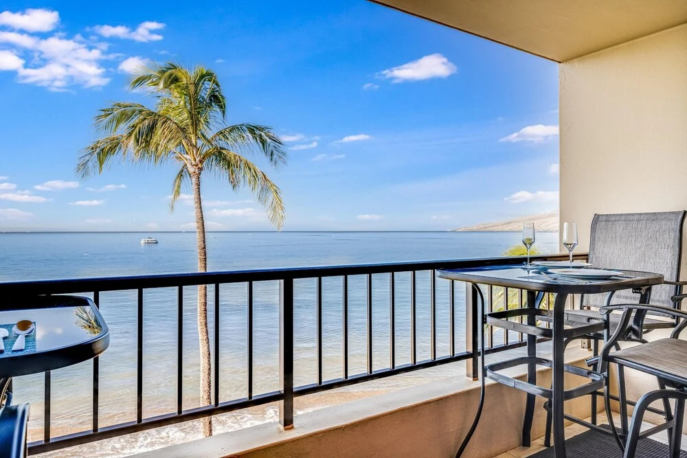 Sugar Beach Penthouse #27 by Ali'i Resorts