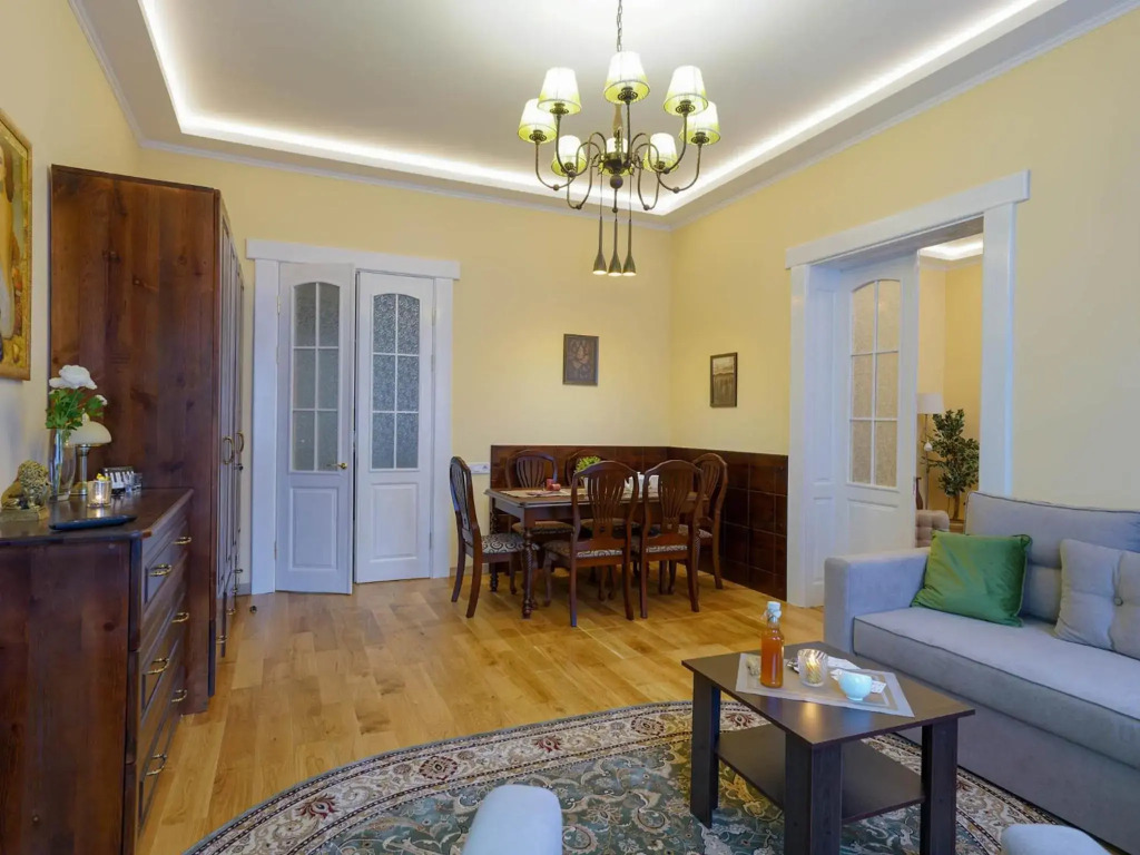 Lviv Suites at Shopena st. 4