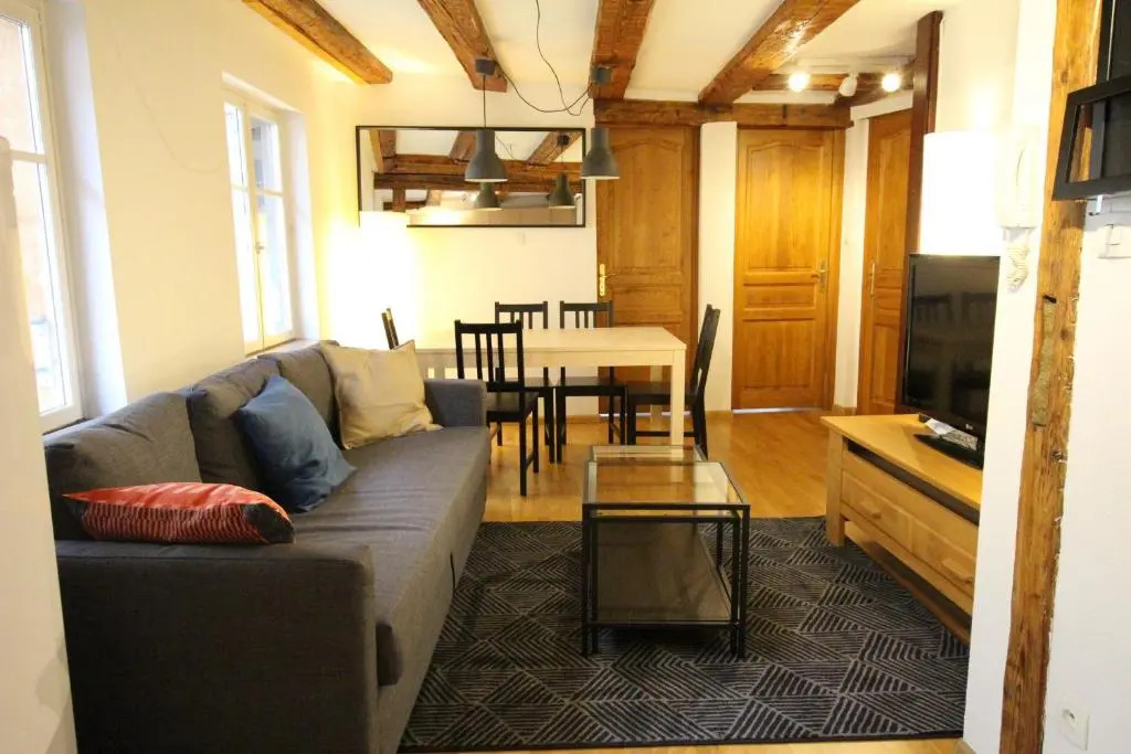 Colmar Historic Center - Alsacian Appartement PETITE VENISE 1 - BookingAlsace