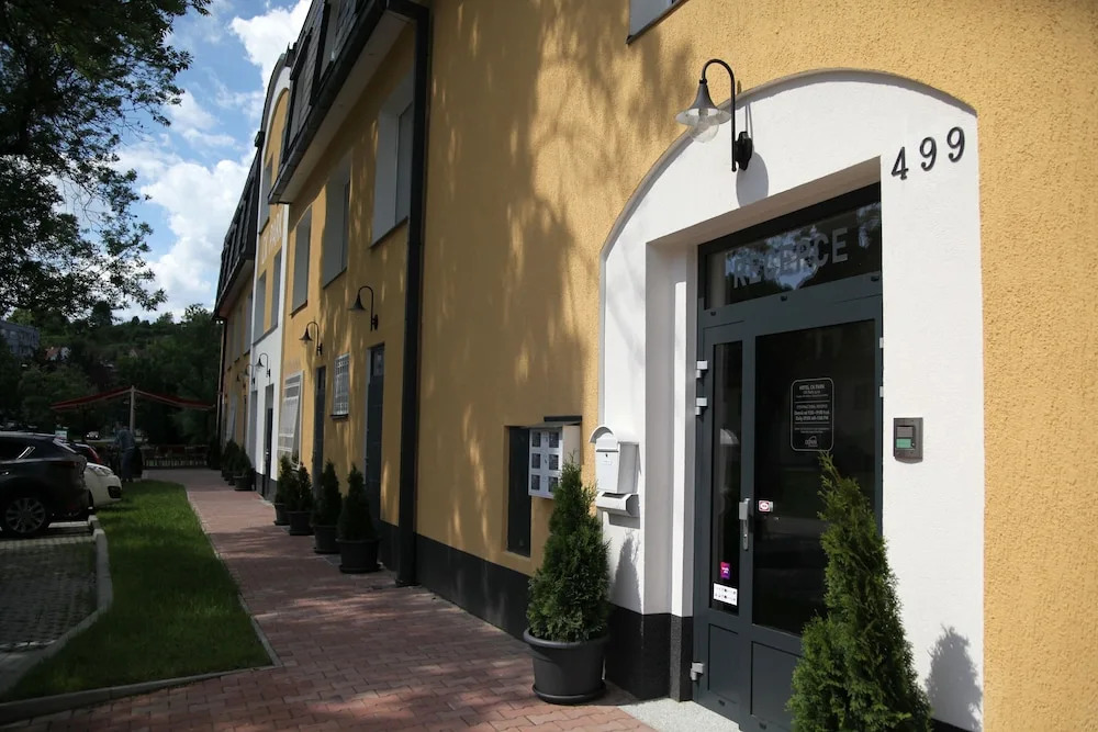 Hotel CK Park