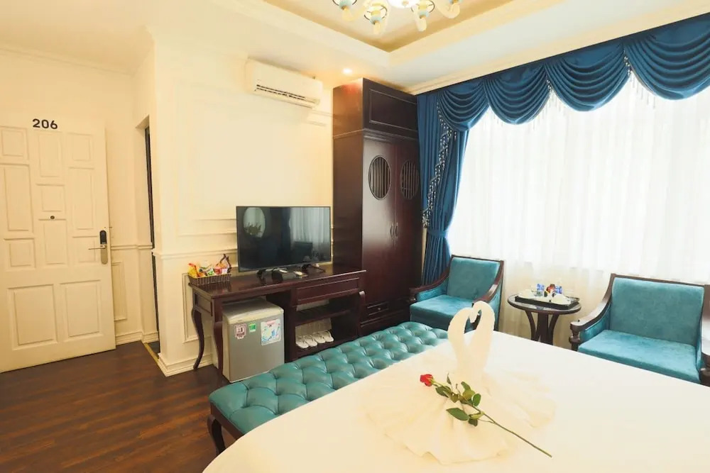 Hoàng Gia Xa La Boutique Hotel