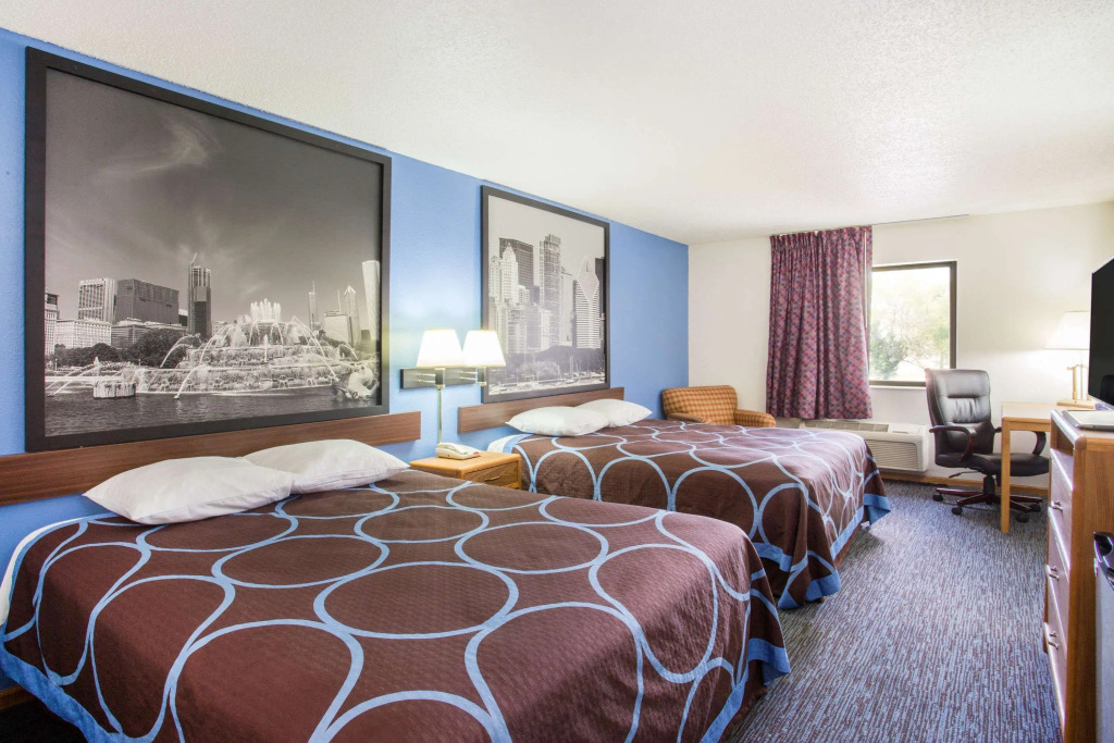 Super 8 by Wyndham Monmouth IL