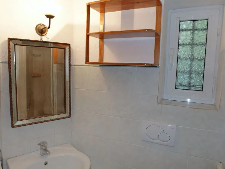 Apartment Lo Scuopolo by Interhome