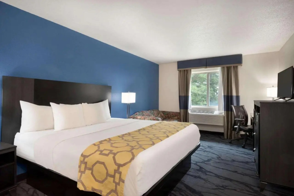 Baymont Toledo Airport Hotel Swanton