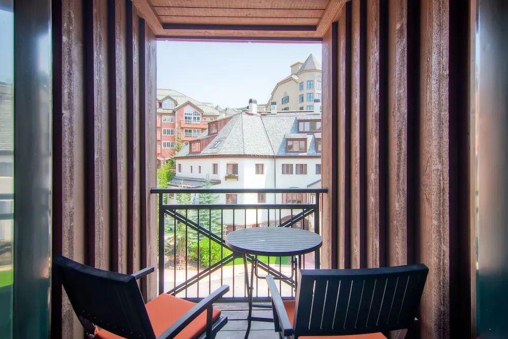 Villa Montane by East West Hospitality