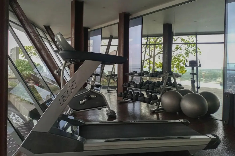 Comfortable And Homey 1Br At Uttara The Icon Apartment