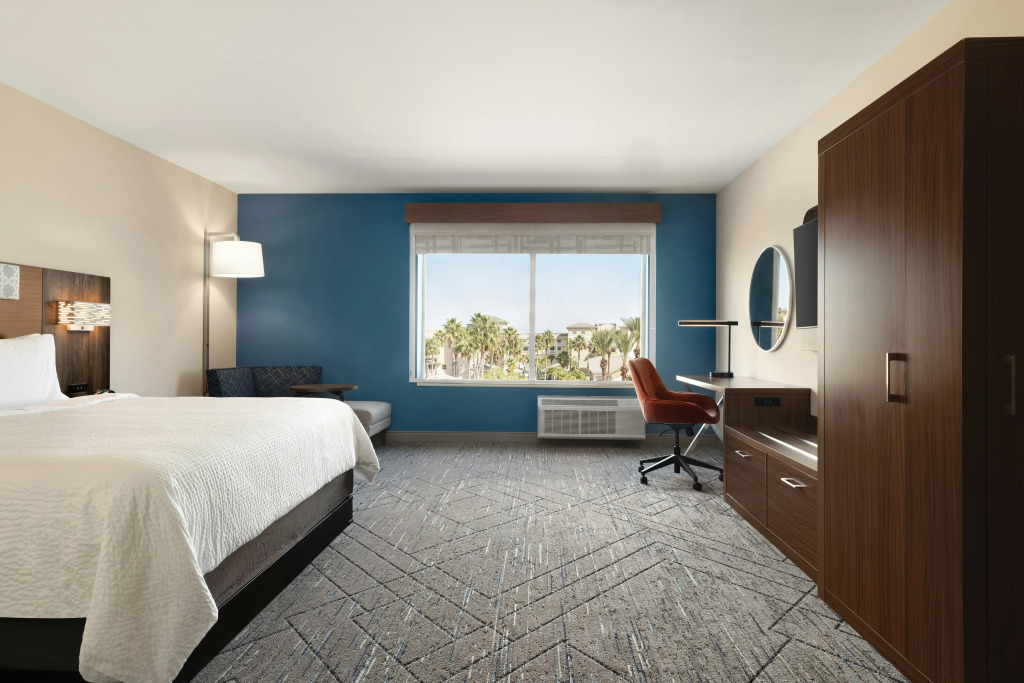 Holiday Inn Express Cape Canaveral by IHG