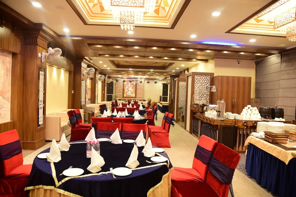 Hotel Maharaja