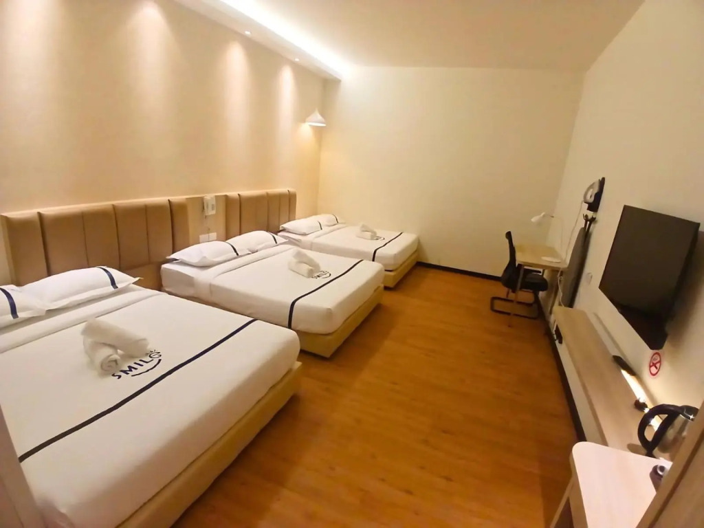 Top Holiday Hotel @ The Mines Seri Kembangan