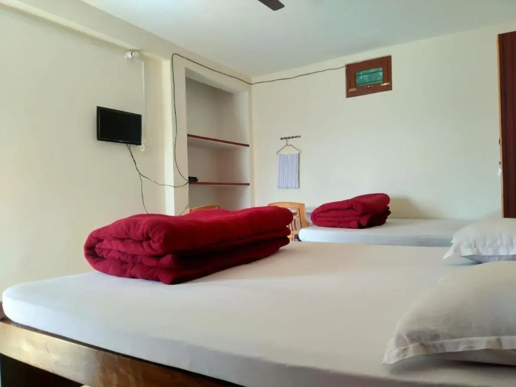 StayApart - Maa Anadmayee Guest House