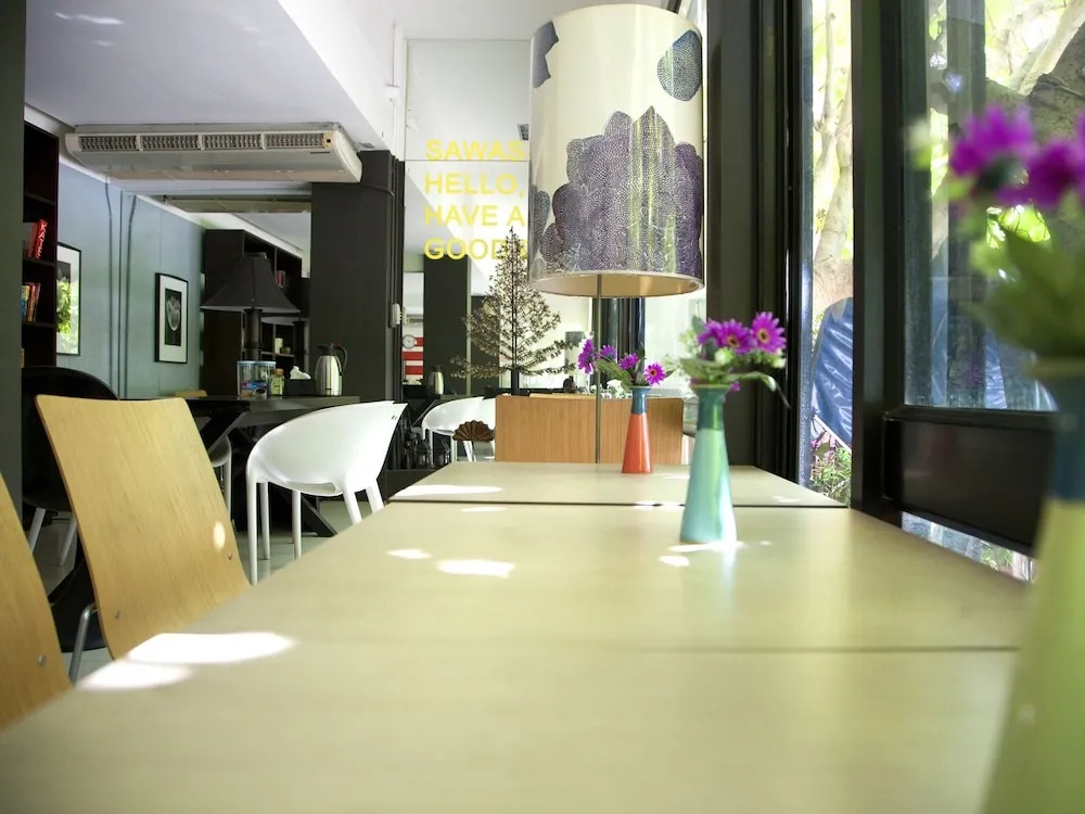 Nida Rooms the Metro Bangrak 210