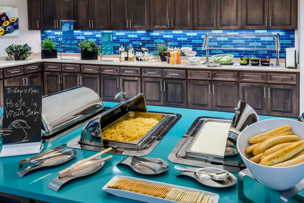 Homewood Suites by Hilton Orlando-Nearest to Universal Studios