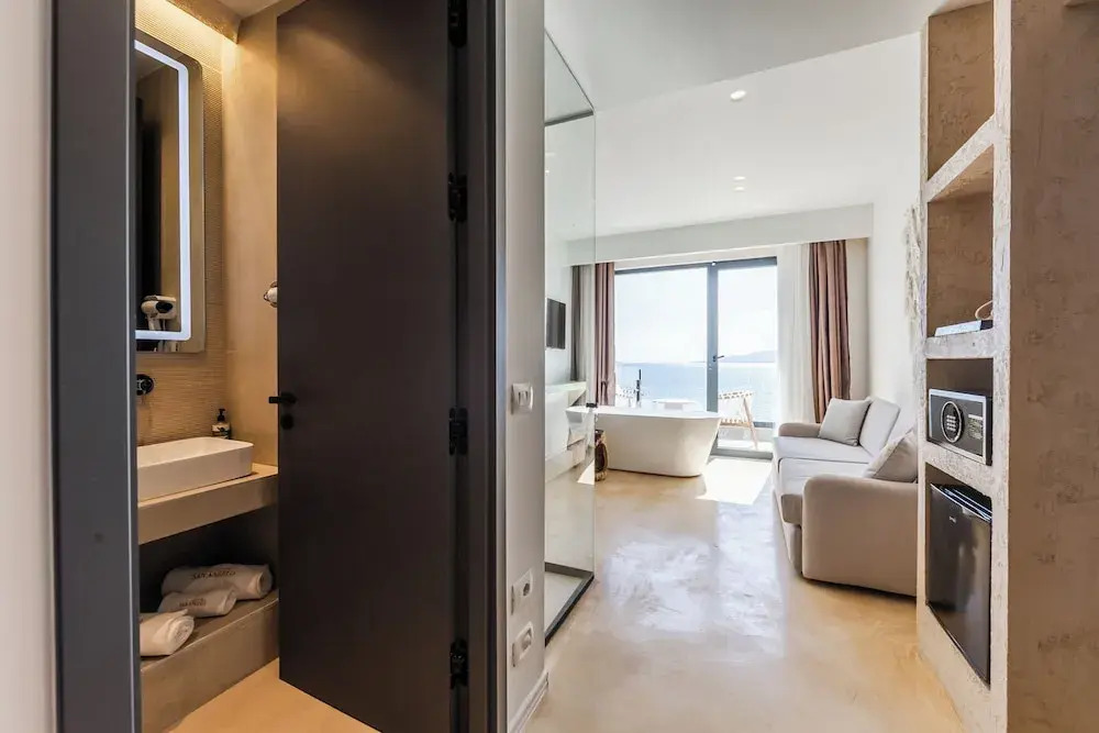 San Angelo Luxury Resort & Spa