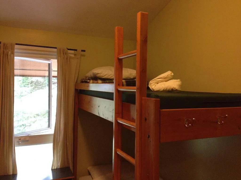 Canmore Alpine Hostel - Alpine Club of Canada