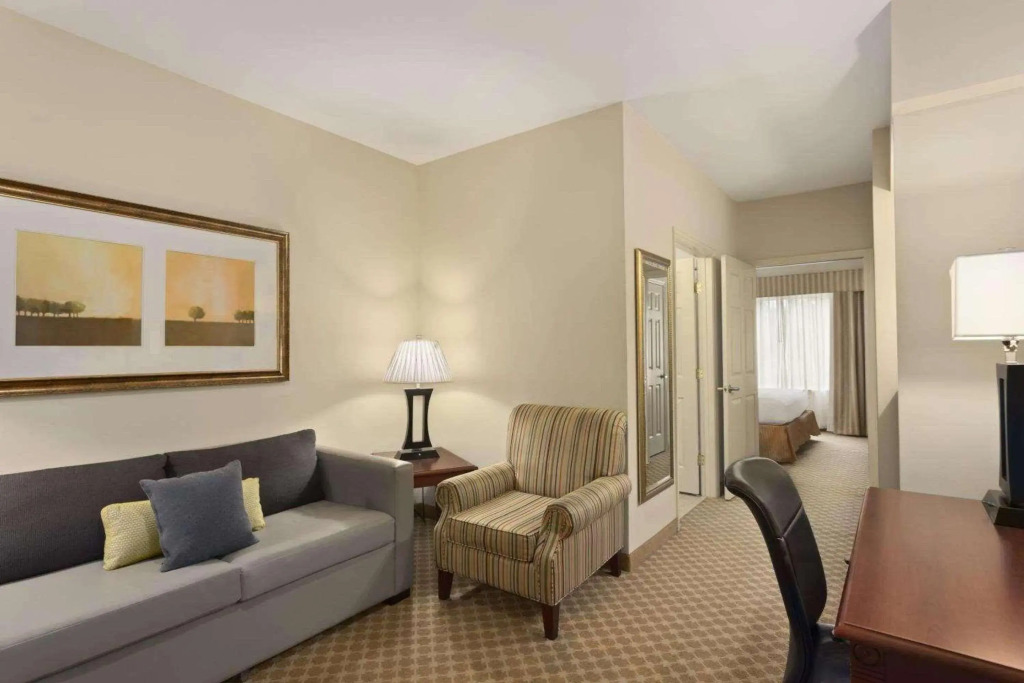 Country Inn & Suites by Radisson, Saraland, AL