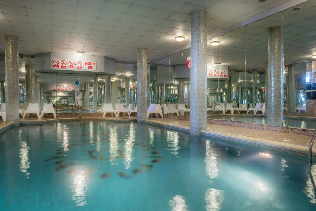 Queens Hotel & Spa