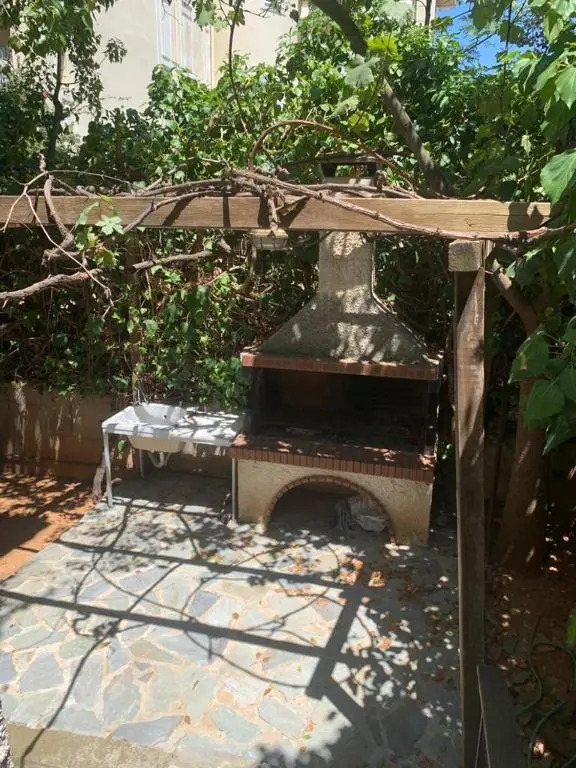 Anna's House