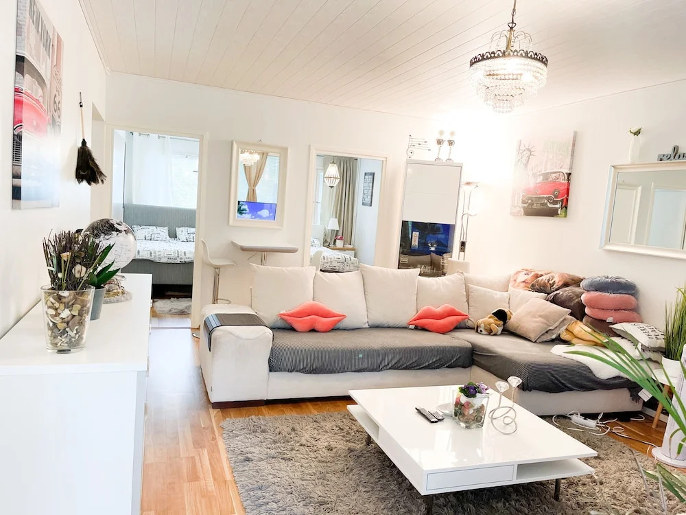 3bed Apartment 18 Mins by Metro to Helsinki Centre