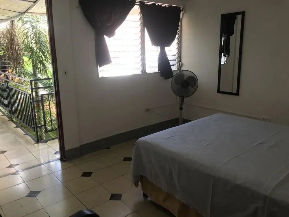 El Callejon Guest House