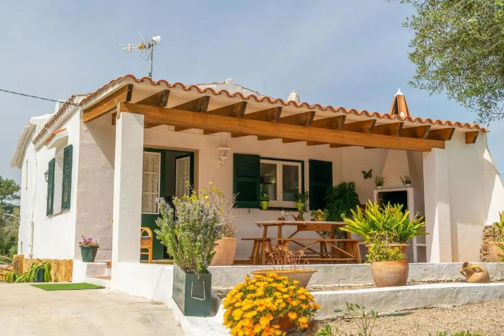 Casa Dina