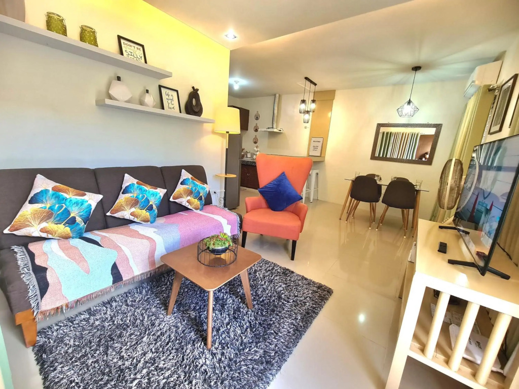 Fully Furnished Apartment with Netflix and Wifi