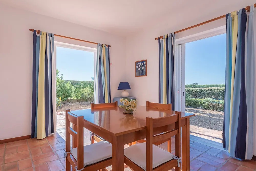 2 Bedroom Luxury Home With Pool in Patroves