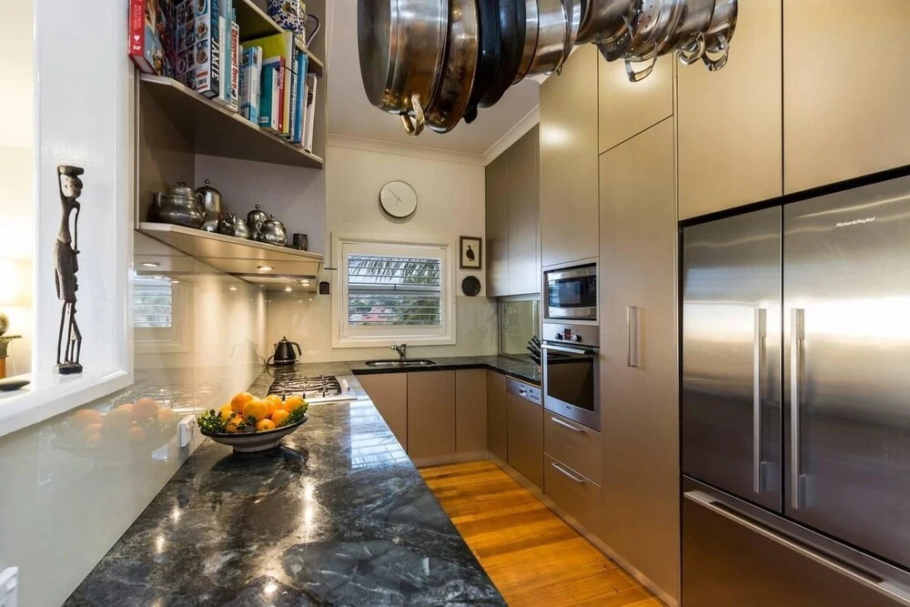 Deco Penthouse With Sydney Harbour Views