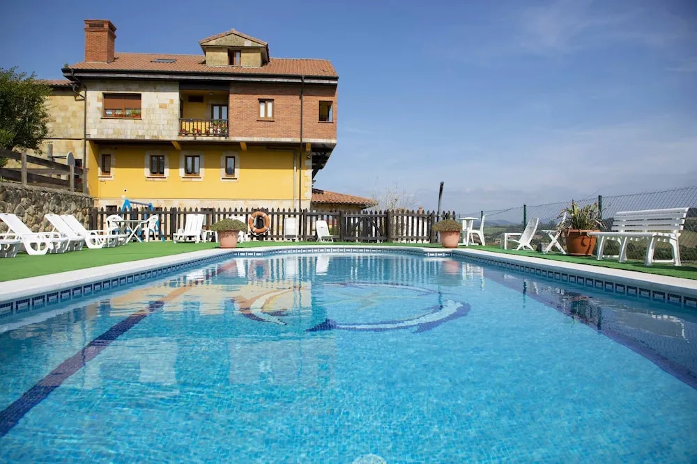 Apartamentos La Gloria