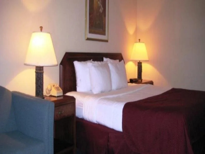 Grand Hotel Fayetteville