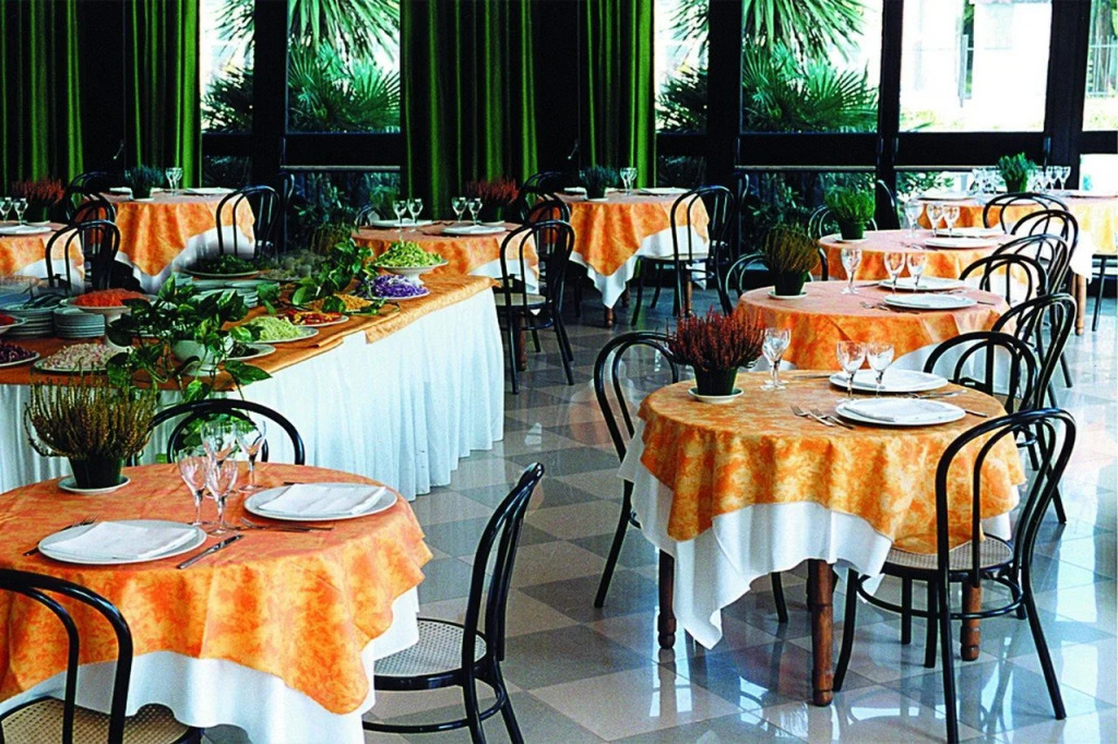 Hotel Genzianella