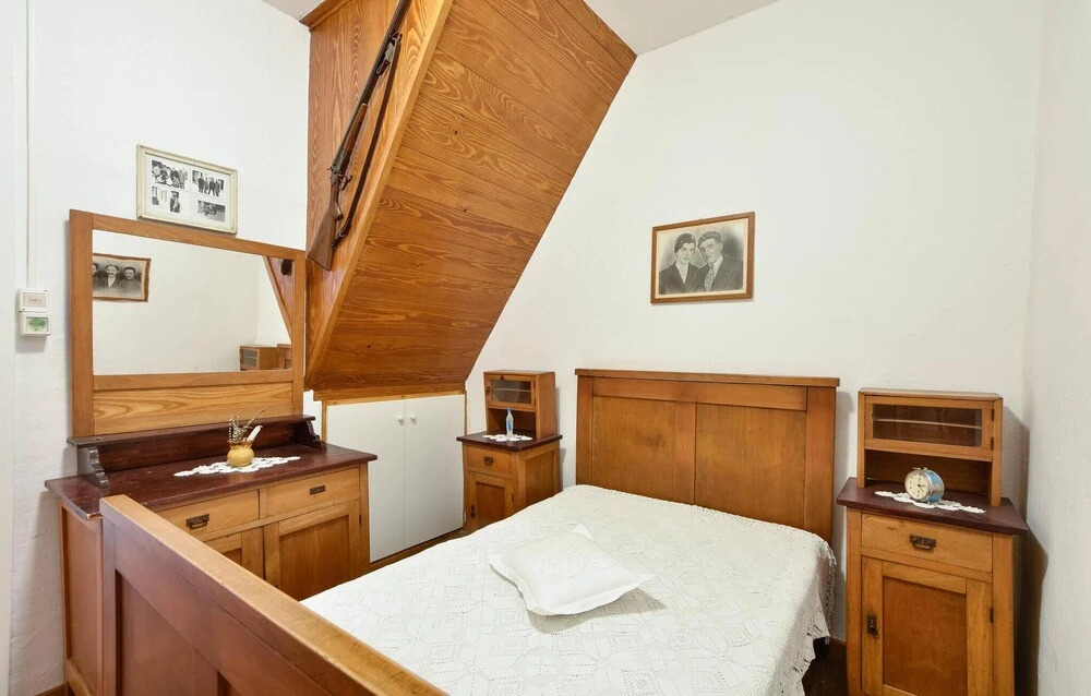 Awesome Home in Kucice with Hot Tub, WiFi & 5 Bedrooms