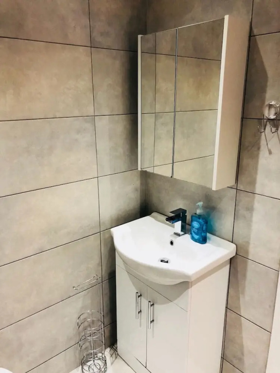 City Sparrow Apartments