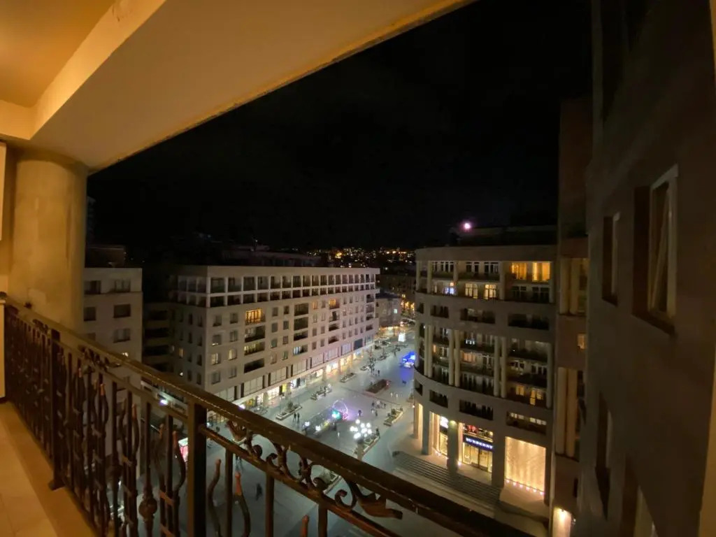Northern Avenue, 2 bedrooms Luxury & GRAND apartment HH555
