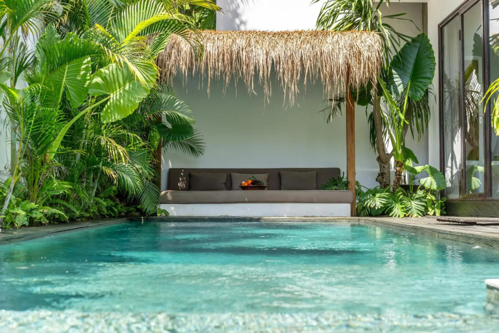 NEW! Rustic Interior design Private Villa 3 BR Umalas w staff 25 Disc