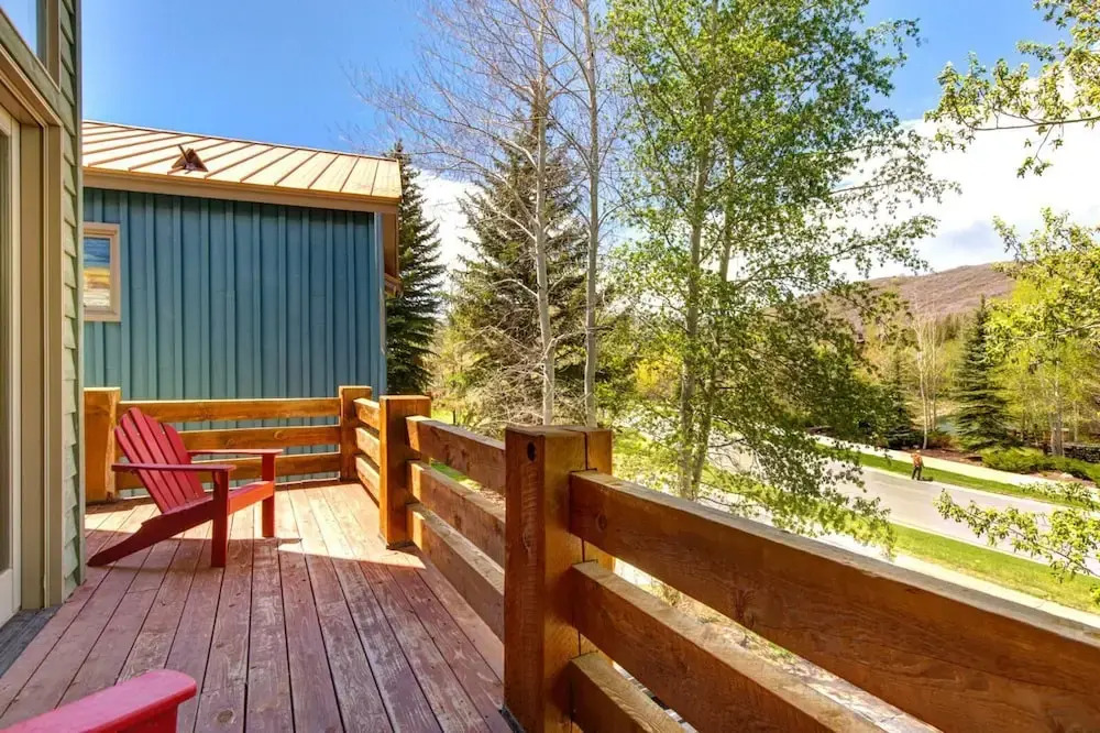 Nordic Retreat 5 Bedrooms PAC-2410 by KBM