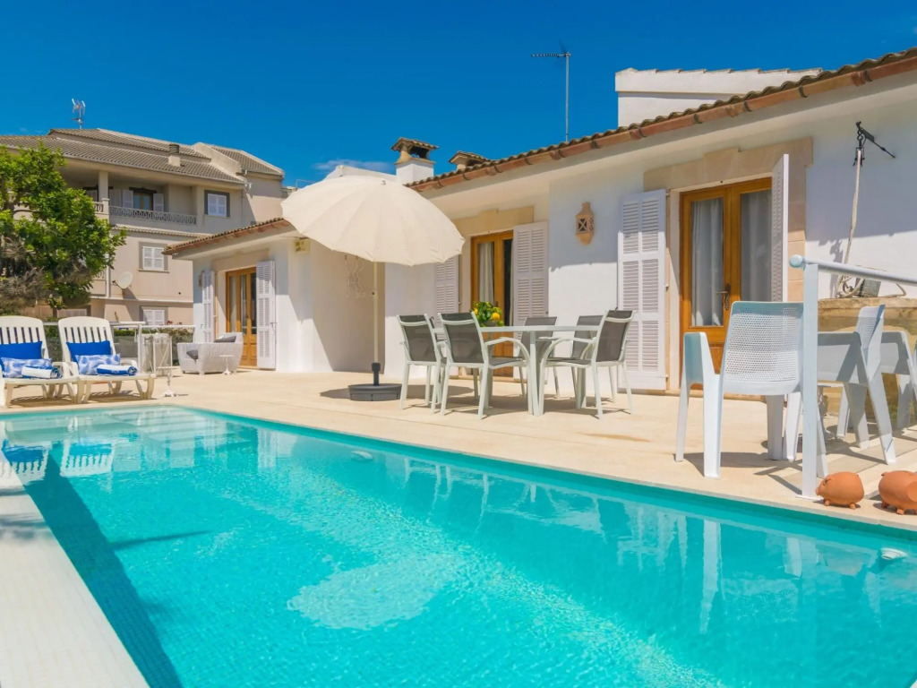 ANIMA - Villa for 7 people in Ca'n Picafort.