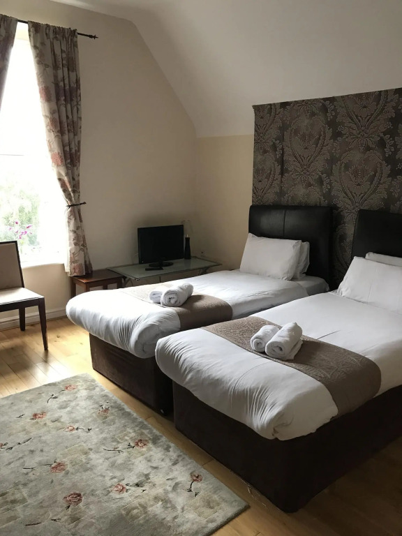 Sheil Suites