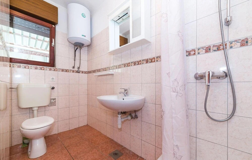 Beautiful Home in Trogir With Wifi and 3 Bedrooms