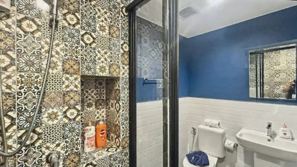 The Base - New Studio Great Location, Shared Pool