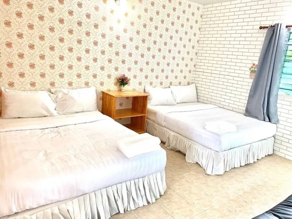 Marshal Resort